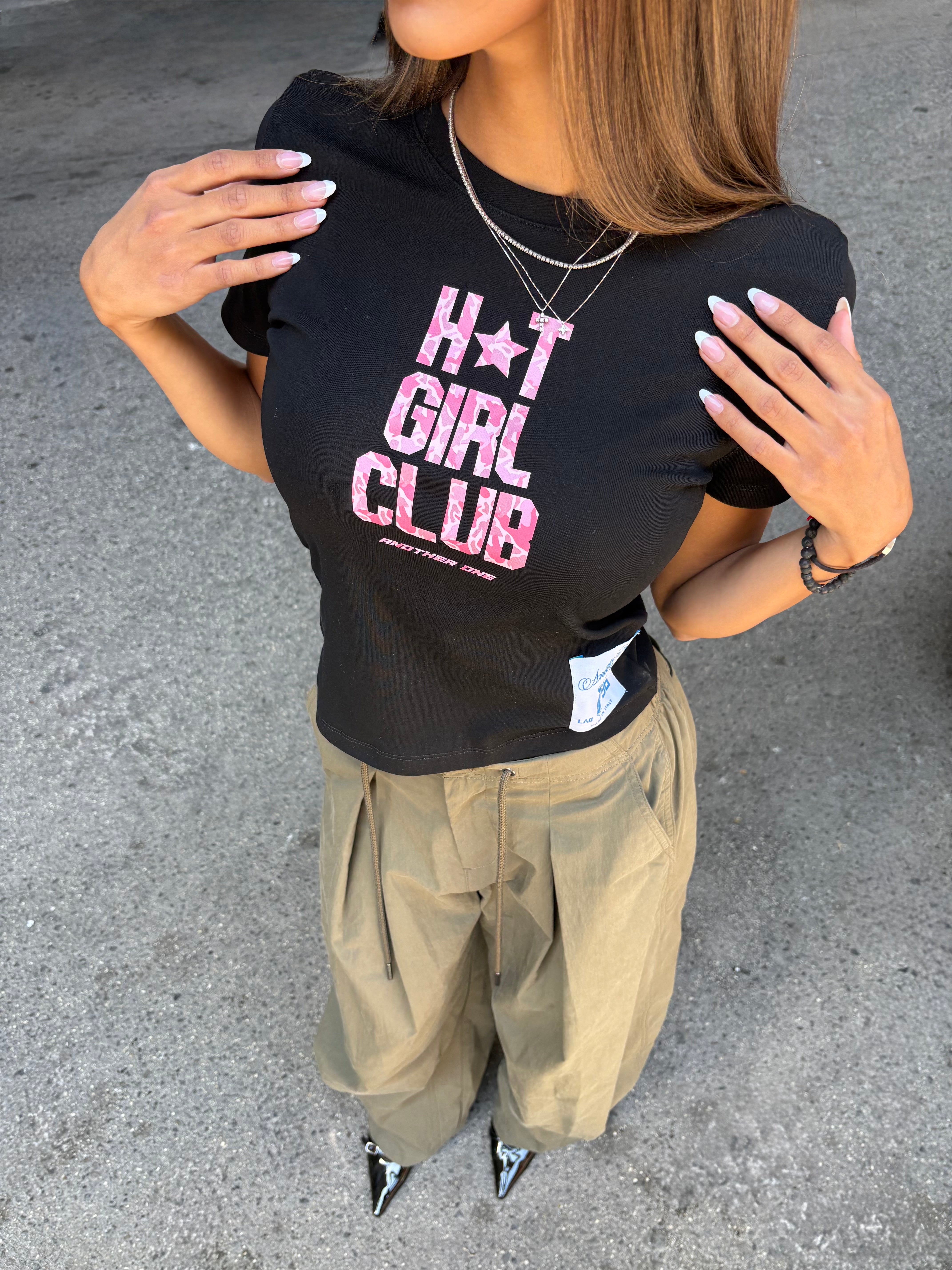 HOT GIRL BLACK TEE