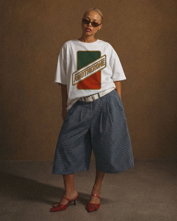 Italy Graphic Tee indossata — Another One SS26
